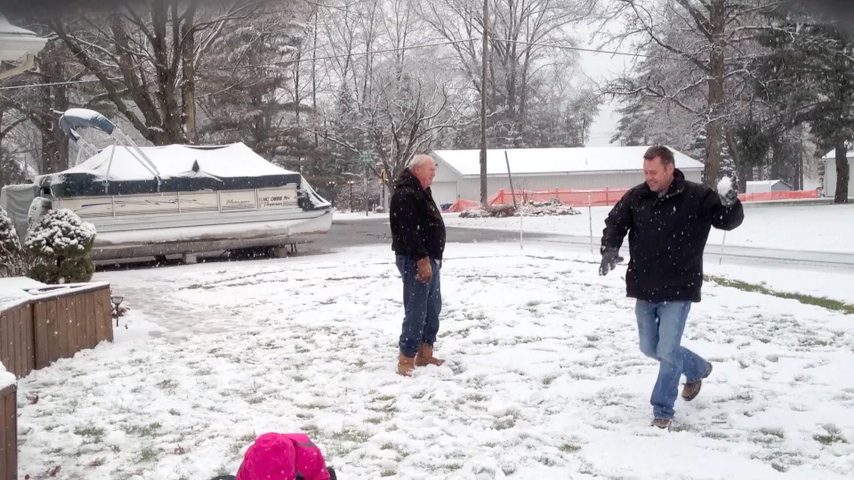 111227_snowfight