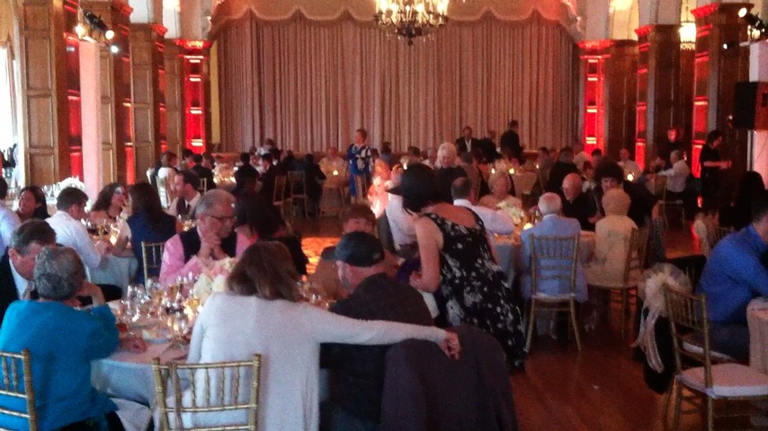 120527_vivweddingdance